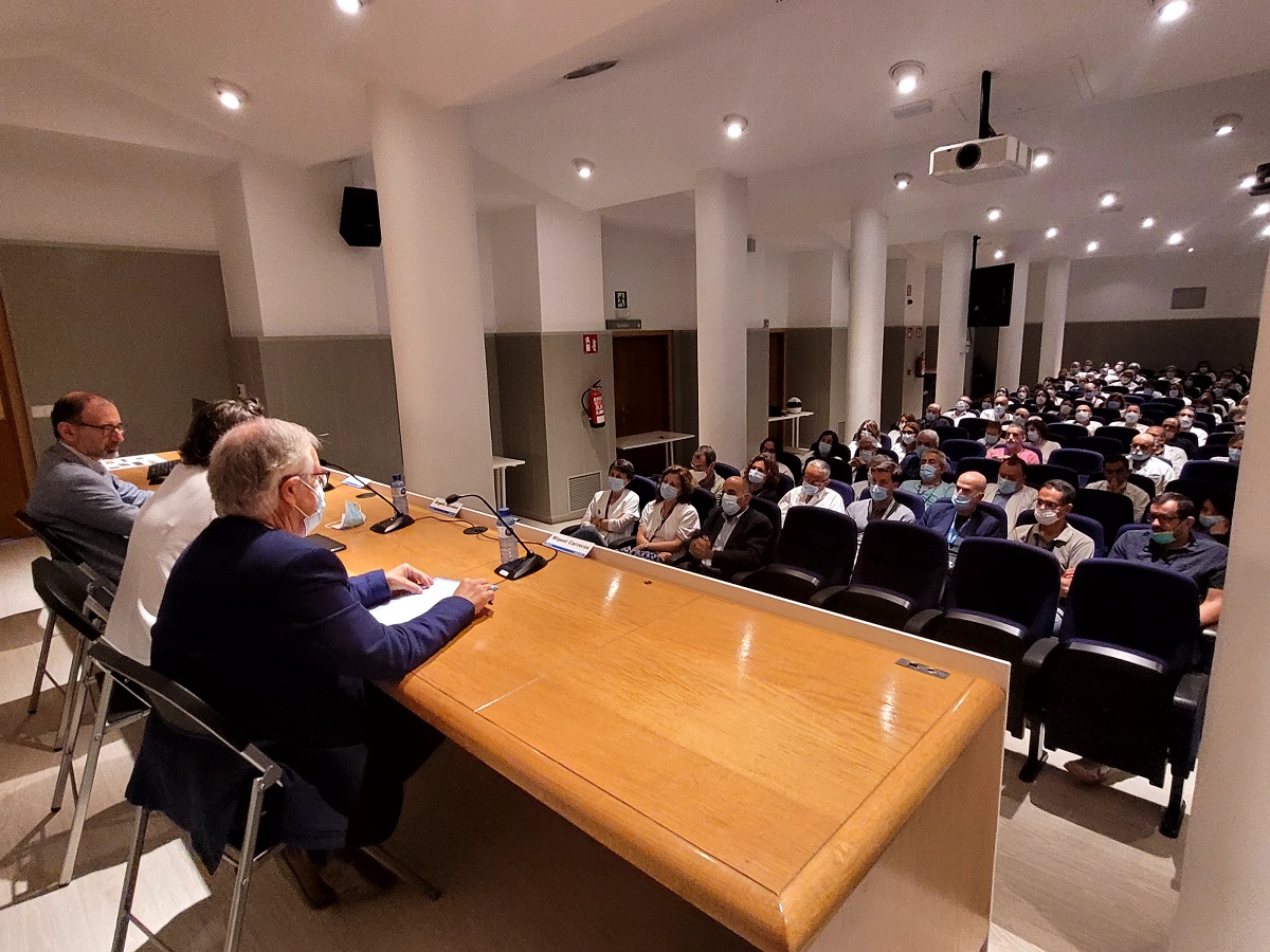 Un moment durant l'acte de presentació a l'Hospital Trueta.