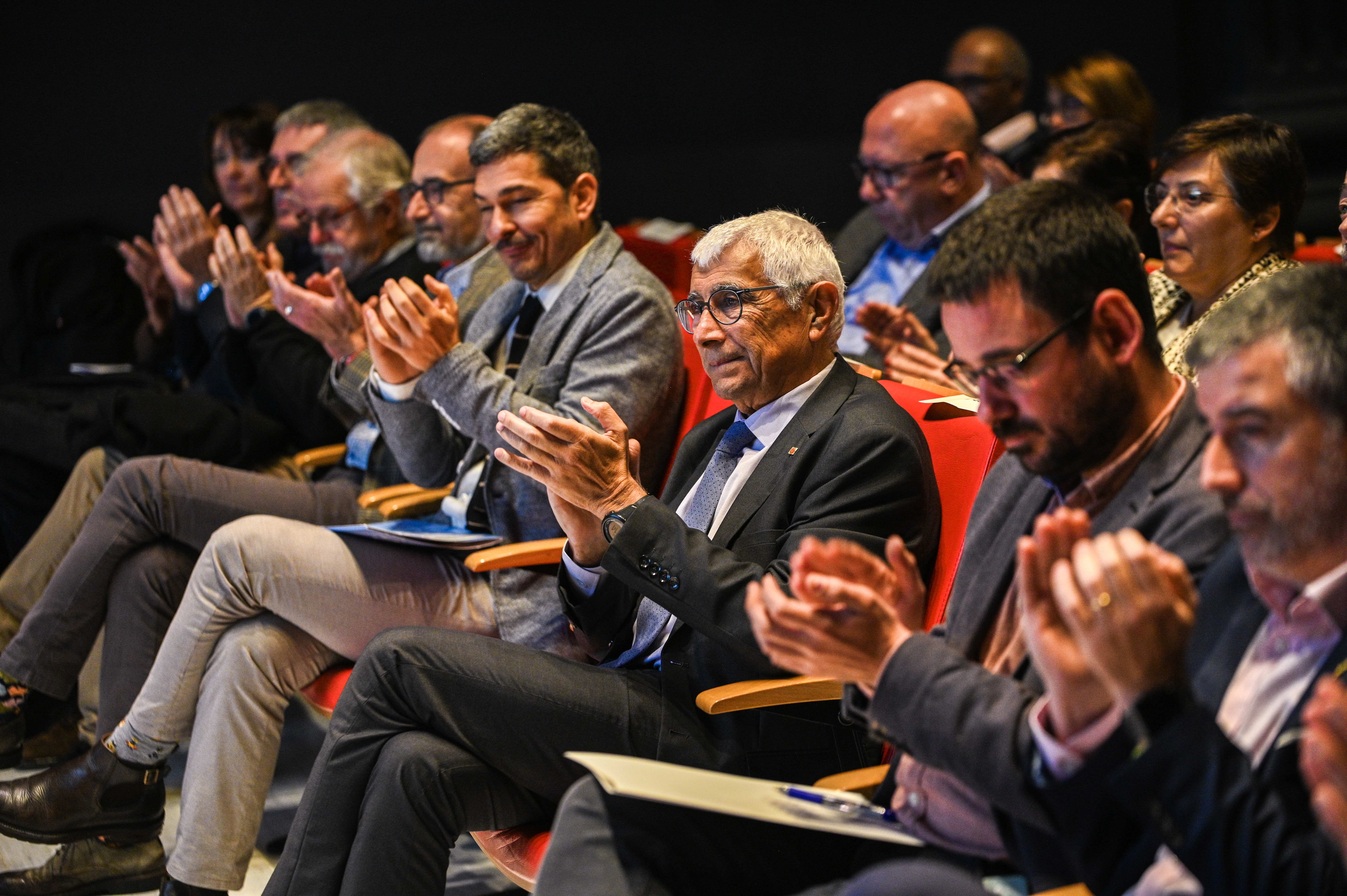 Les autoritats durant l'acte de presentació del Pla funcional assistencial del futur Campus