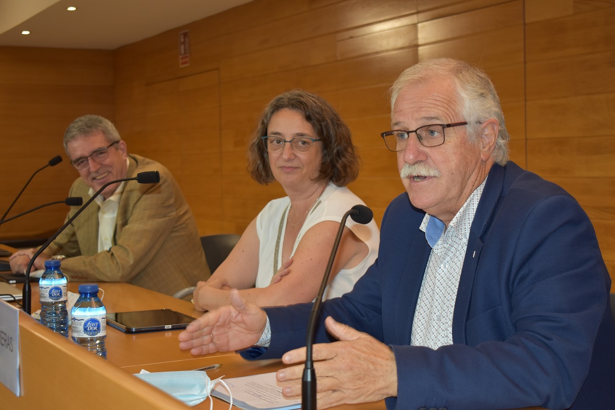 Un moment durant la presentació a l'Institut d'Assistència Sanitària