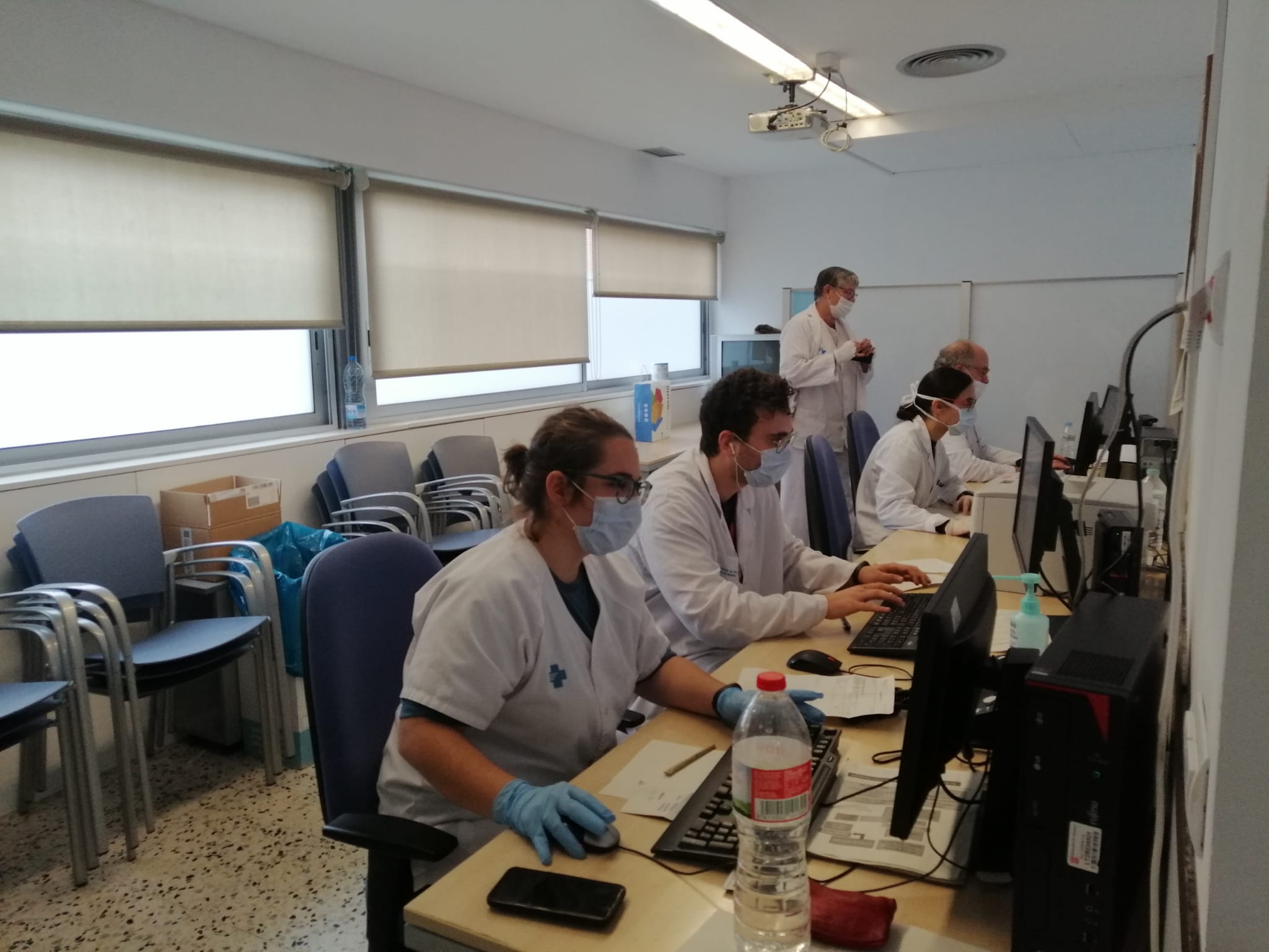 Atenció telefònica d'agendes Covid al CAP Montilivi