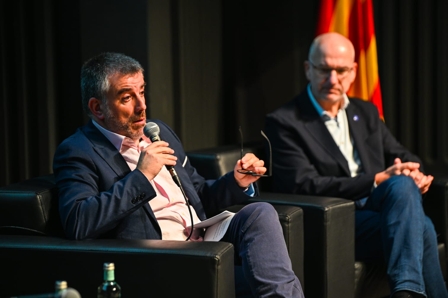 L'alcalde de Salt Jordi Viñas, amb el Rector de la UdG, Quim Salvi, durant la presentació del Pla Funcional