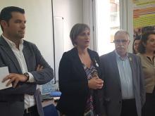 Foto de la consellera del Departament de Salut de la Generalitat de Catalunya, Alba Vergés, visitant el CAP de Pineda de Mar