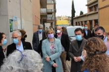 El vicepresident i la consellera durant la visita al CAP de Salt Jordi Nadal