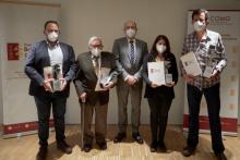 Foto de grup dels premiats a la VI edició dels premis Bonastruc ça Porta