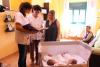 Professionals de la Unitat de Neonatologia en el programa d'hospitalització domiciliària per a nadons prematurs